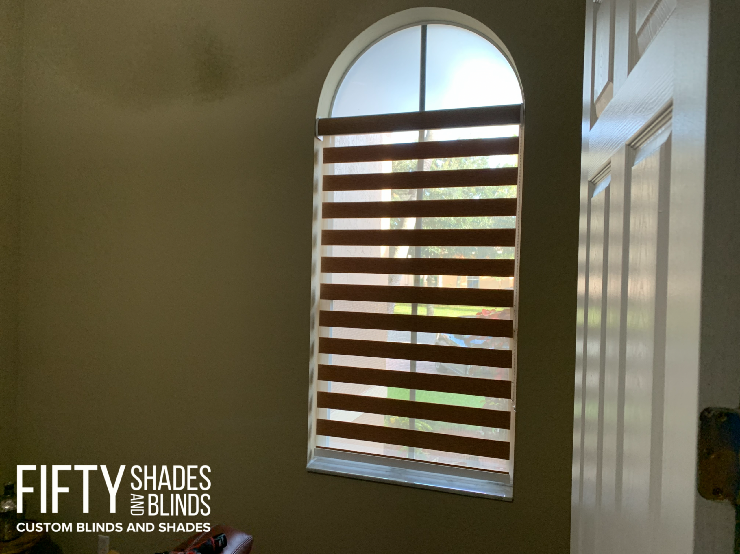 Arched Window shade_23